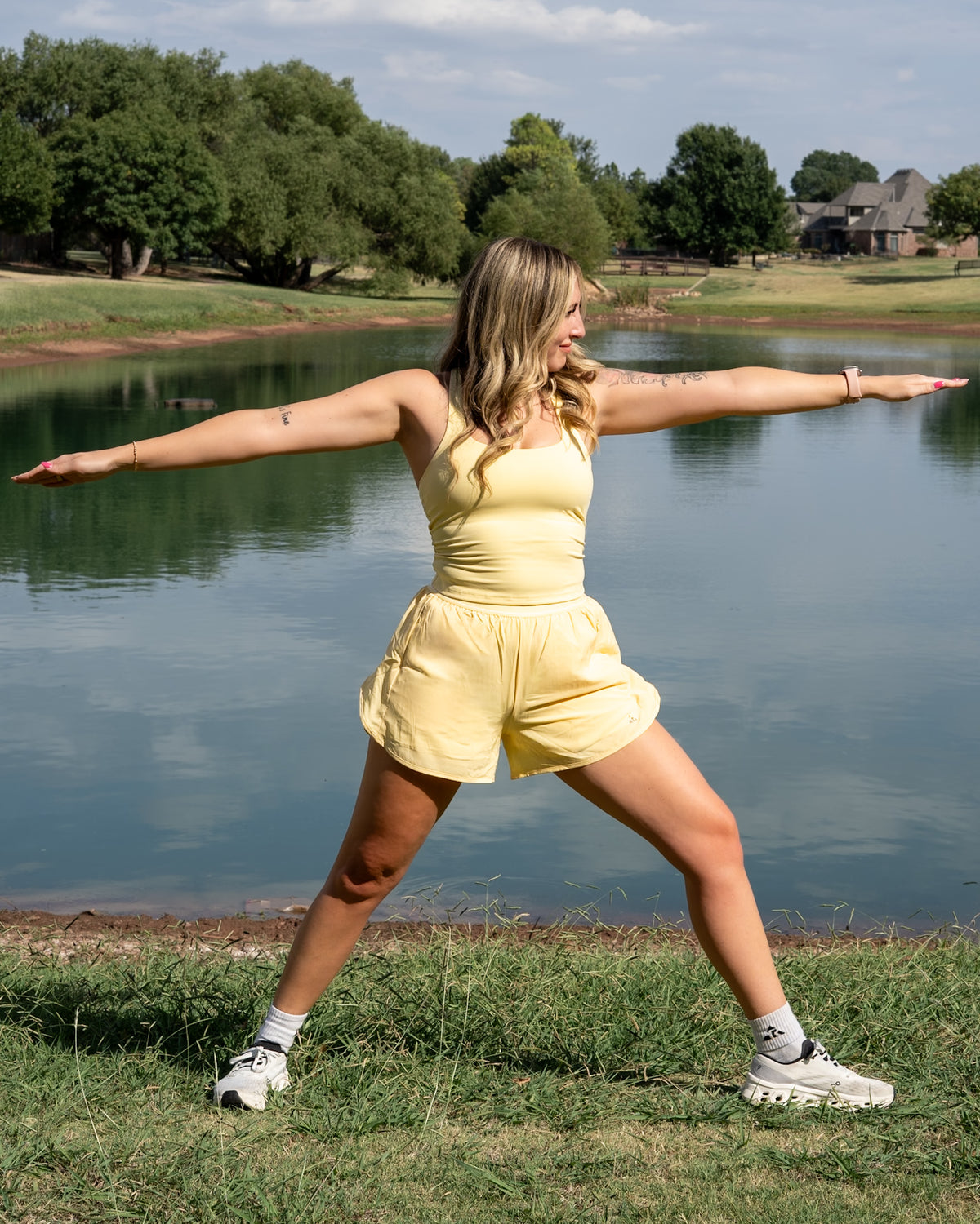 Pace Cropped Active Shorts- Butter Yellow