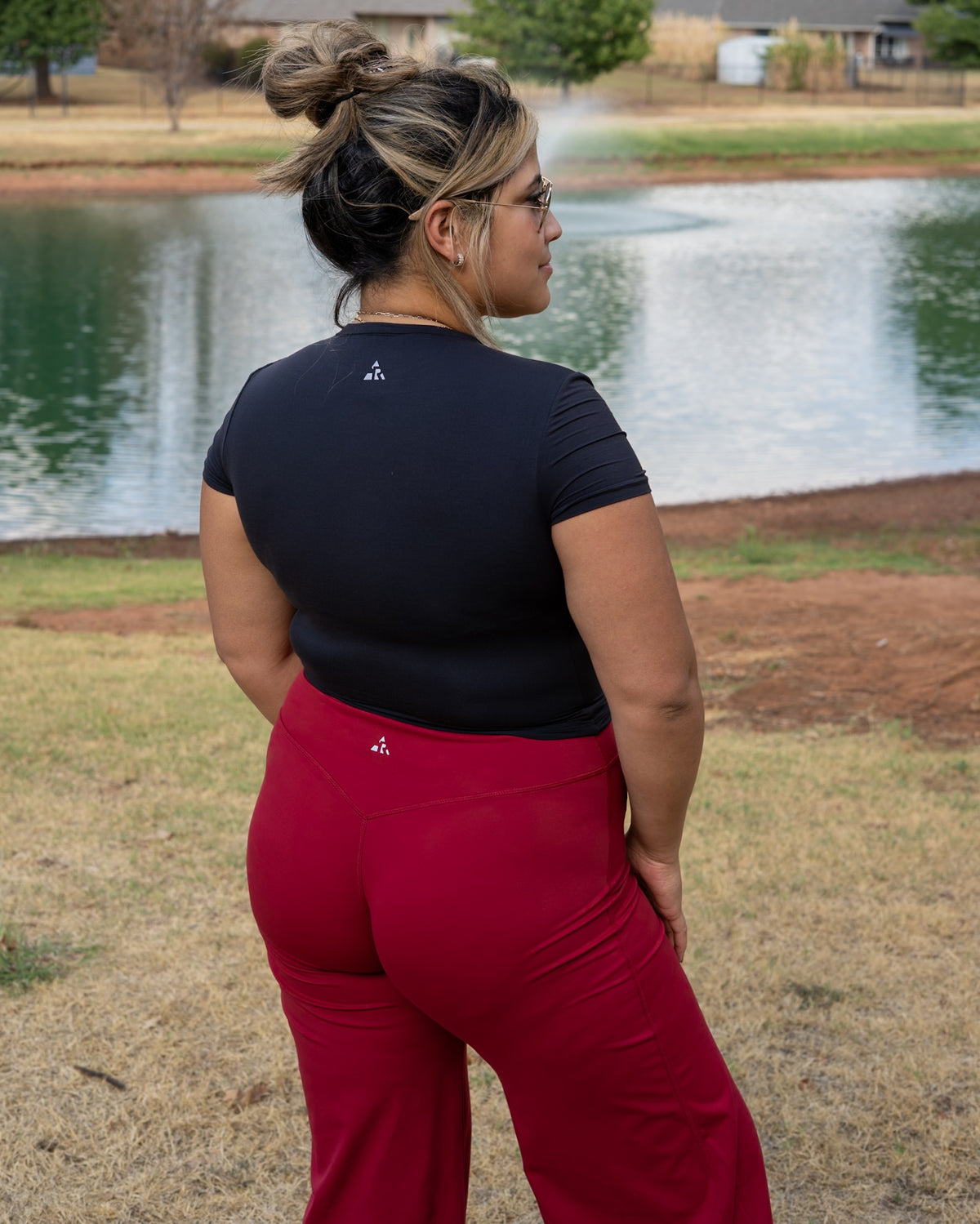 Reset Straight Leg Yoga Pants- Red
